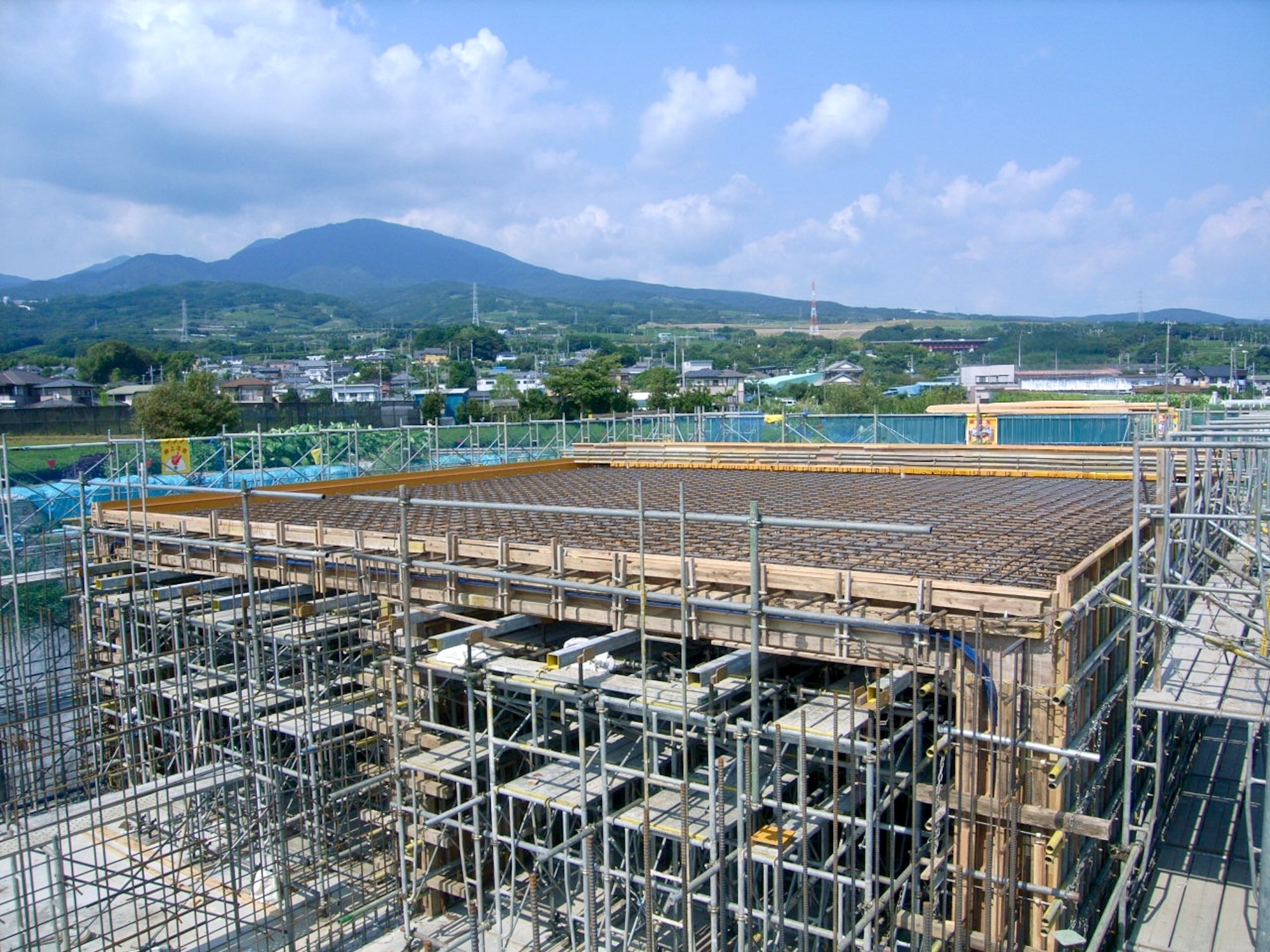 三島富士線 地方特定道路改築工事（カルバート工）の施工写真4