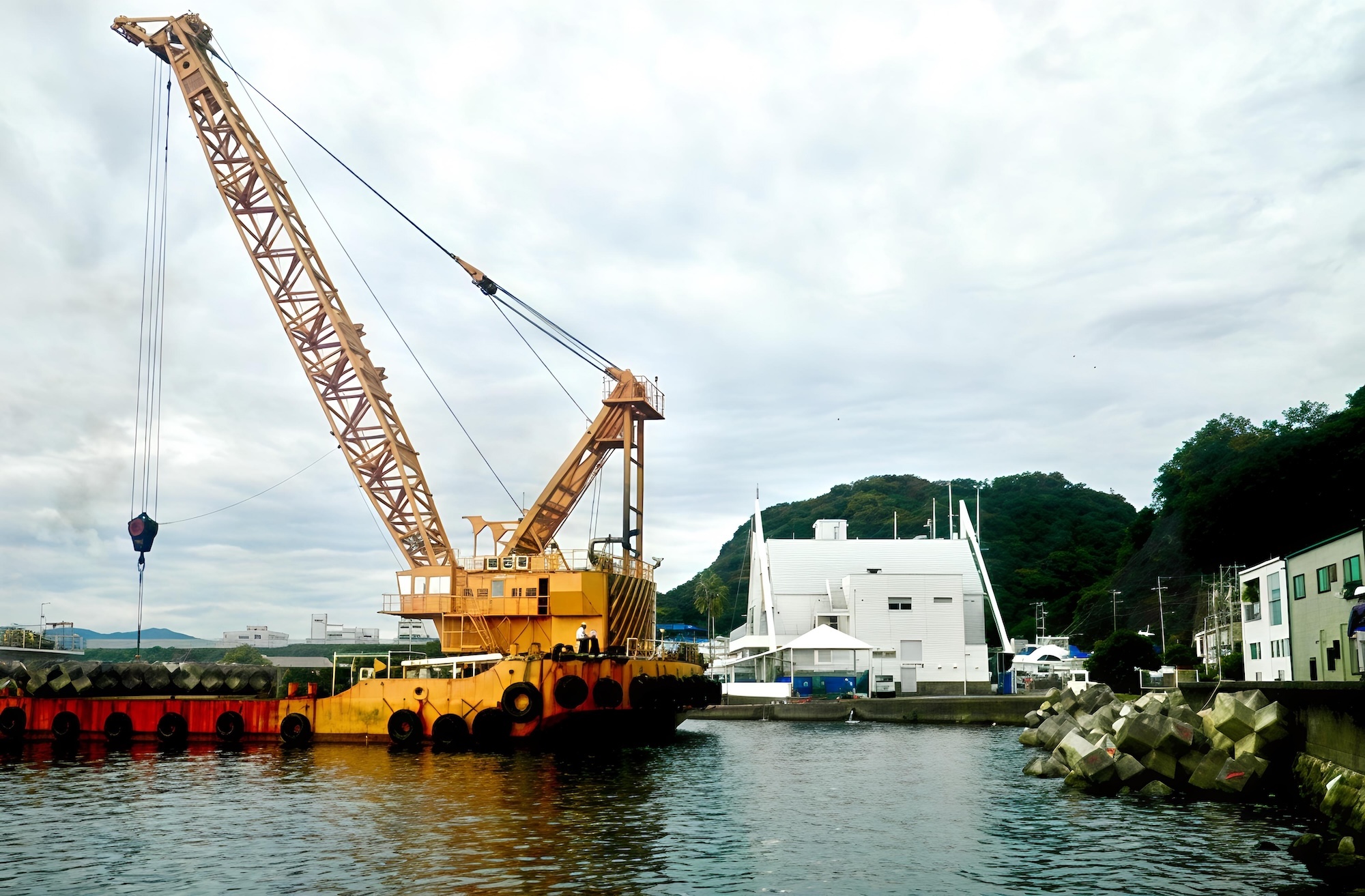 消波ブロック据付工事の施工写真3